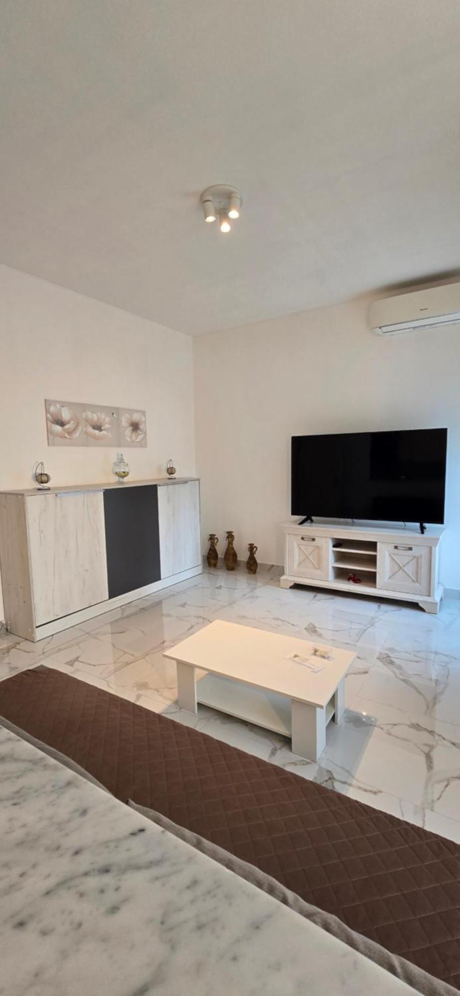 Felicia'S Apartment Милан Экстерьер фото